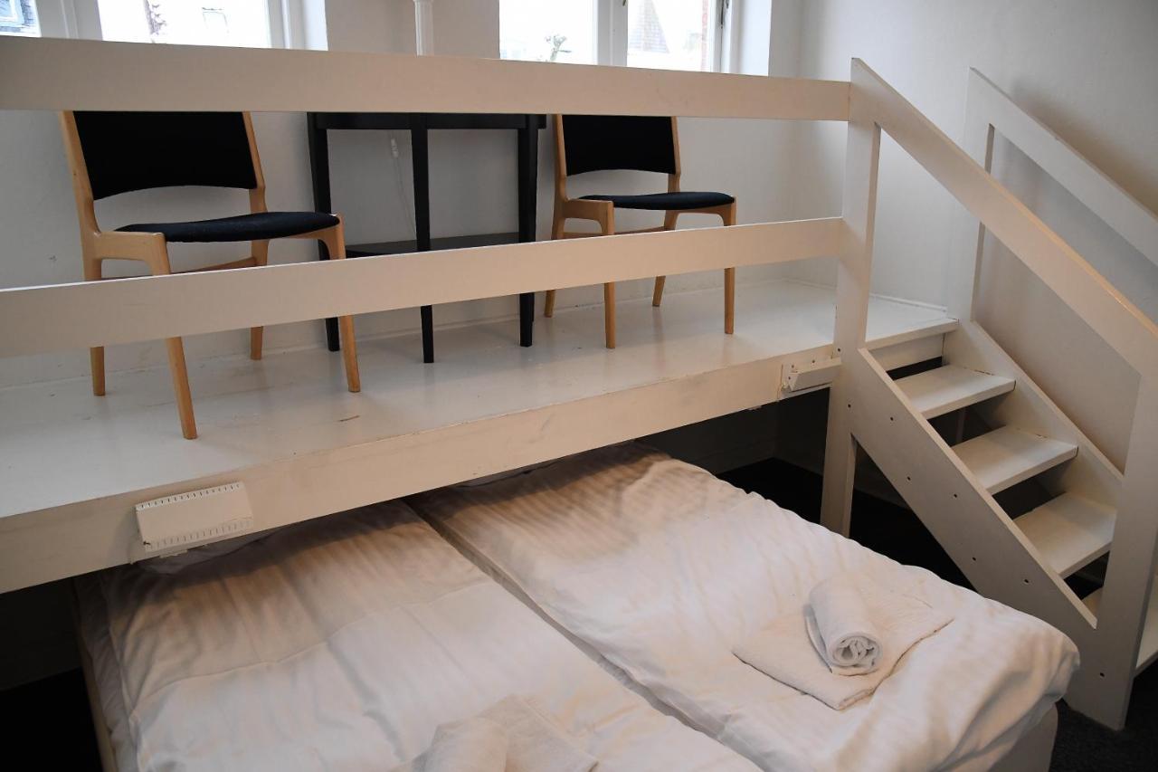 Den Gamle Arrest Acomodação com café da manhã Ribe Exterior foto