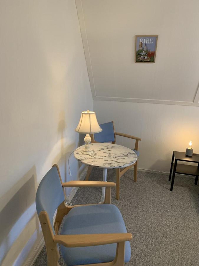 Den Gamle Arrest Acomodação com café da manhã Ribe Exterior foto