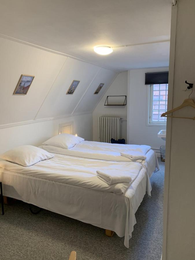 Den Gamle Arrest Acomodação com café da manhã Ribe Exterior foto
