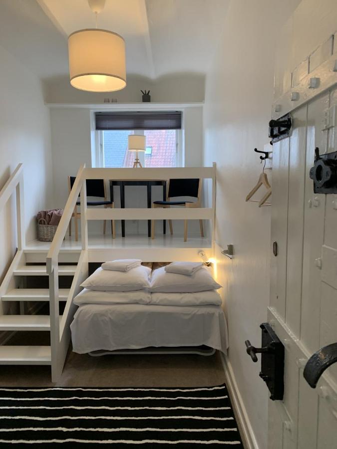 Den Gamle Arrest Acomodação com café da manhã Ribe Exterior foto